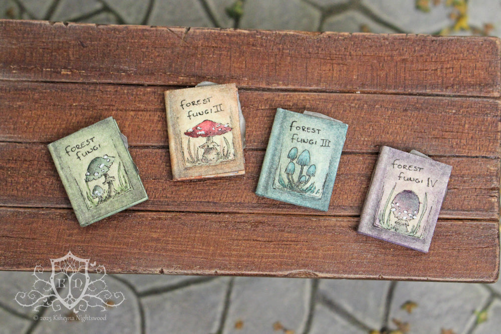 Bookshelf Books - Forest Fungi